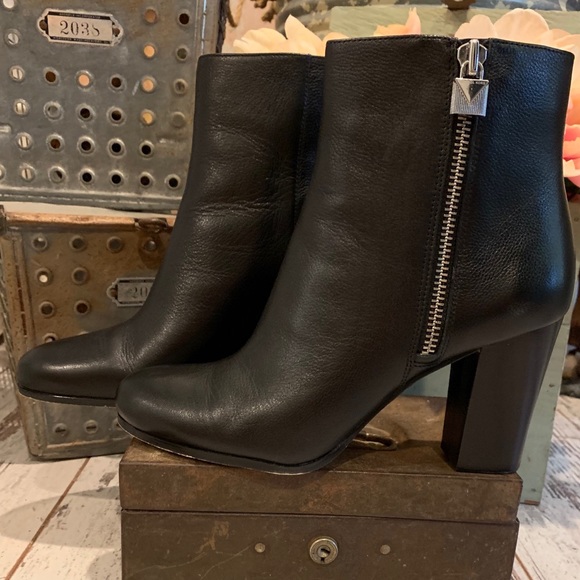 michael kors margaret boot